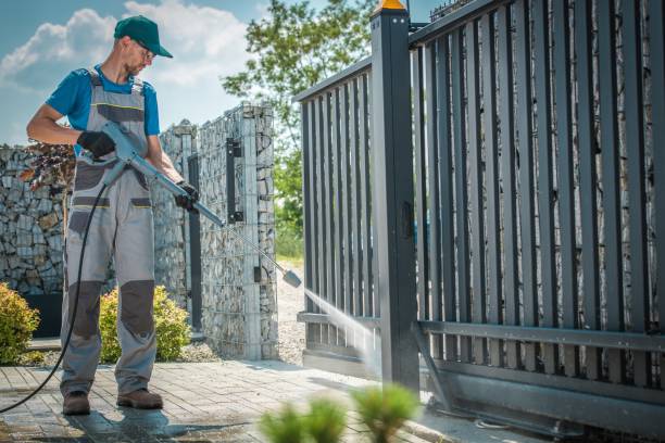Best Dumpster Area Cleaning  in Howey In The Hills, FL